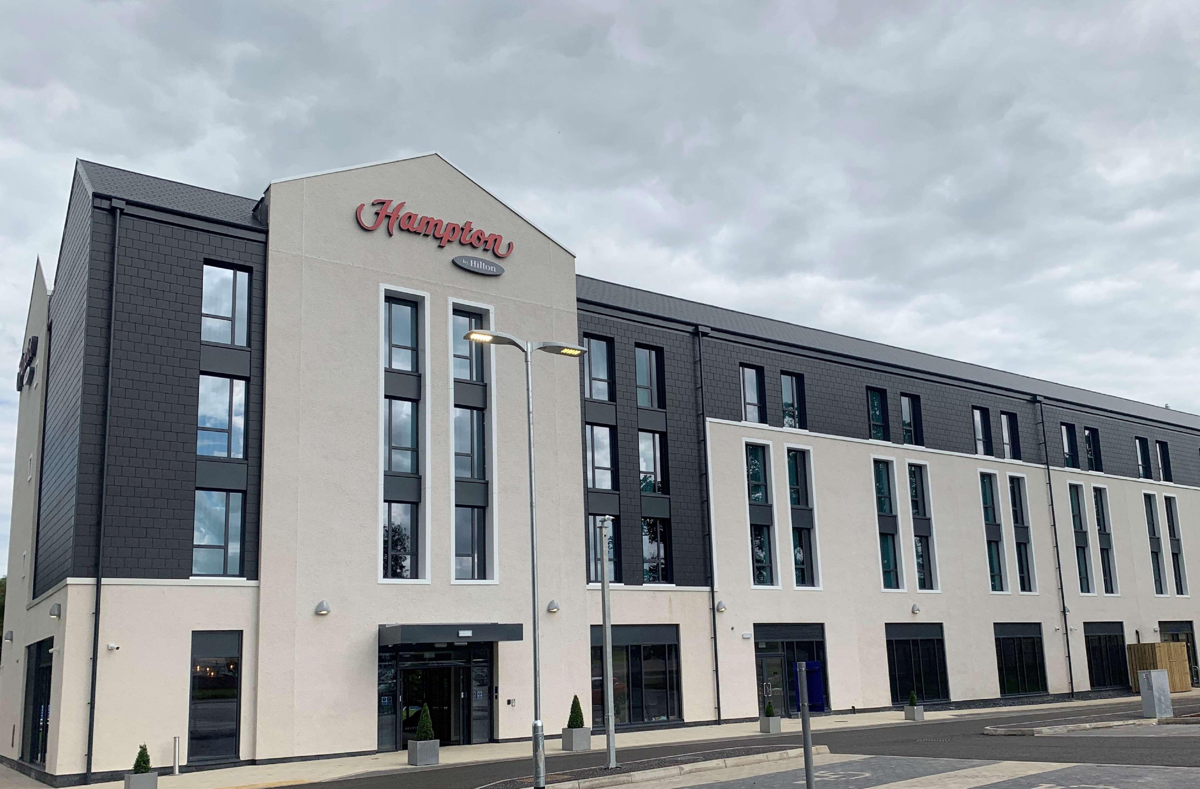 Hampton By Hilton Hamilton Park Hotel Ngoại thất bức ảnh